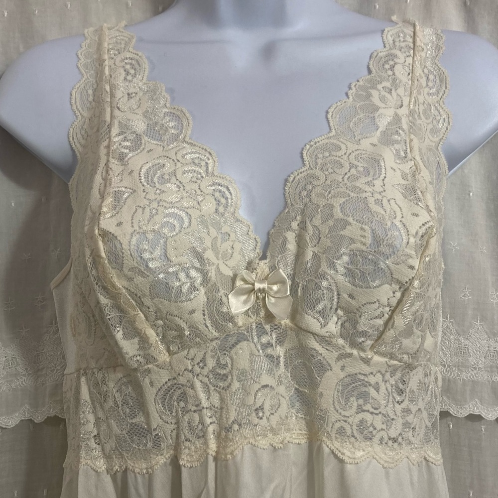 ❤️ Gorgeous Vintage Lacey Negligee - Picture 1 of 8